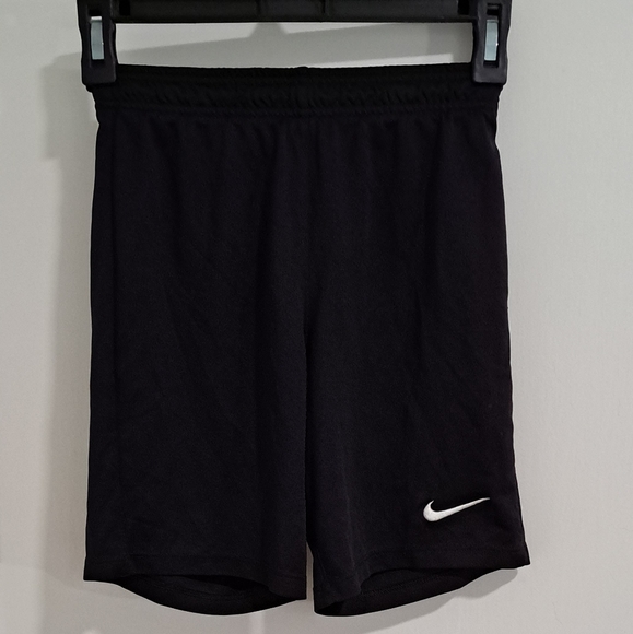 Nike Dri Fit Black Longline Bike or Running Shorts Size Medium - Picture 1 of 10